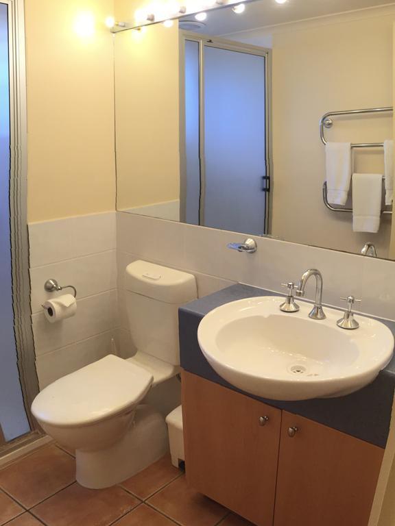Horizons Beachfront Apartment Порт Феъри Екстериор снимка